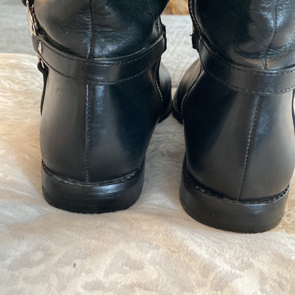 Coach Milan calf leather logo boots -size 7 - Picture 5 of 5